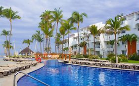 Marival Resort & Suites Puerto Vallarta